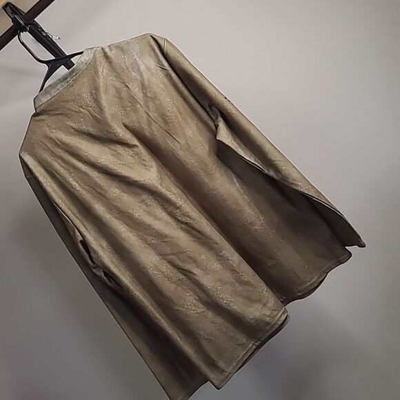 XL long sleeves polo style shirt.faux suade - Picture 3 of 5